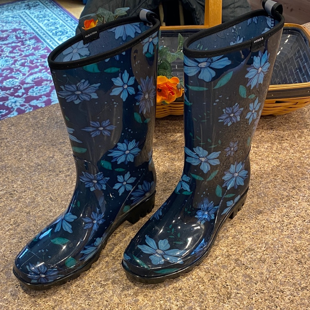 Hisea Floral Rain Boots Women’s Size 7 Blue Plastic USED